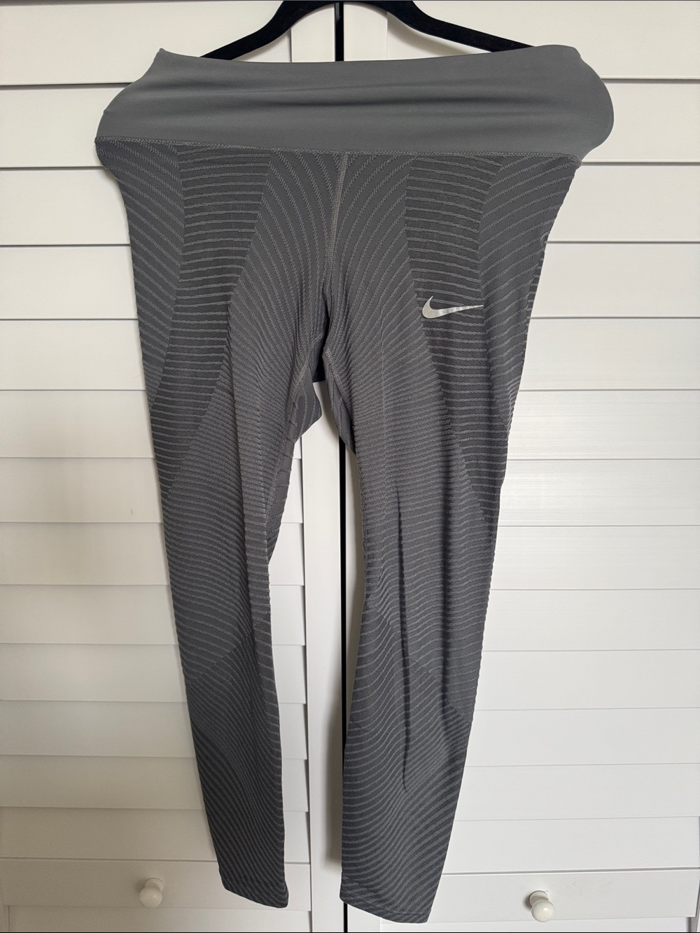 Nike Gray Seamless High-Waist Workout Leggings